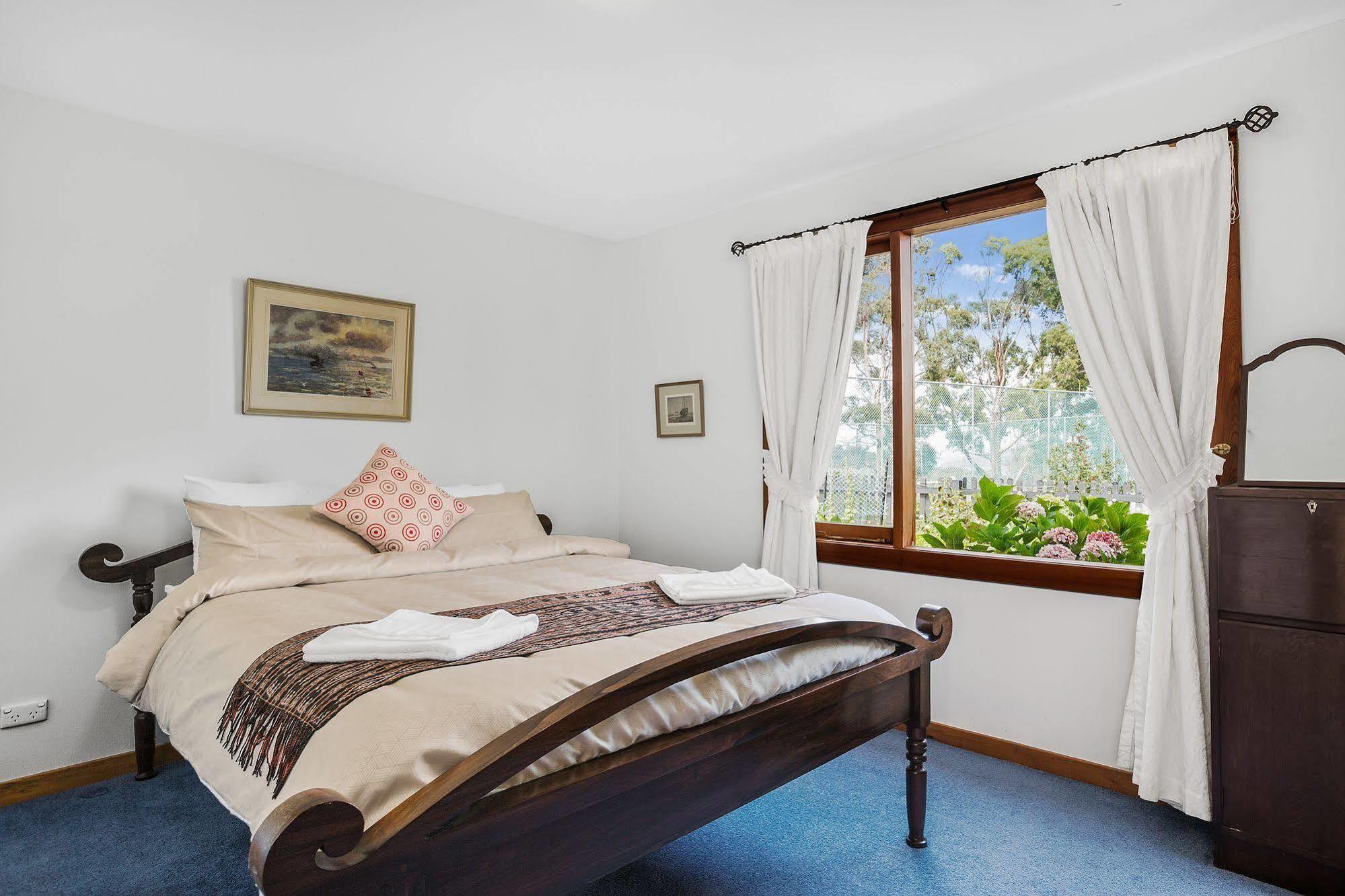 Brightwater Bed And Breakfast Tinderbox Экстерьер фото